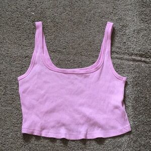Pink cropped tang